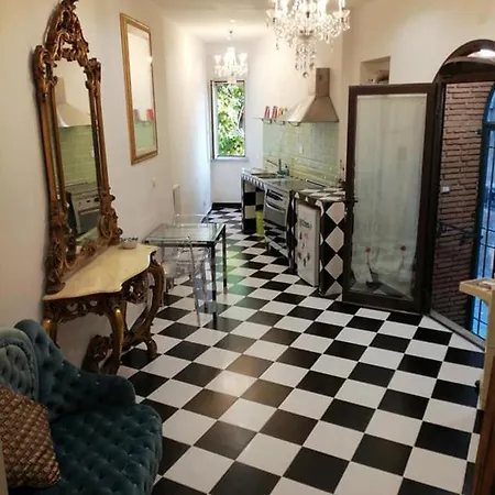 Tatil Evi Flat Iron Building Art Studio *